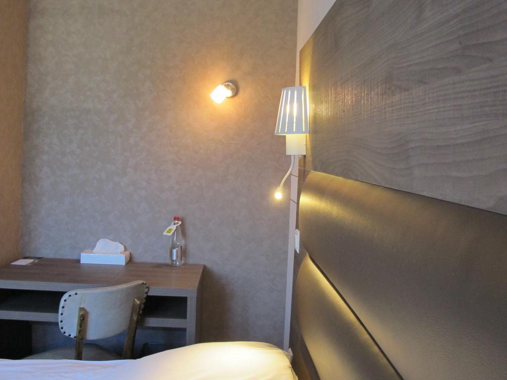 Logis Deshors-Foujanet Otel Chamboulive Dış mekan fotoğraf